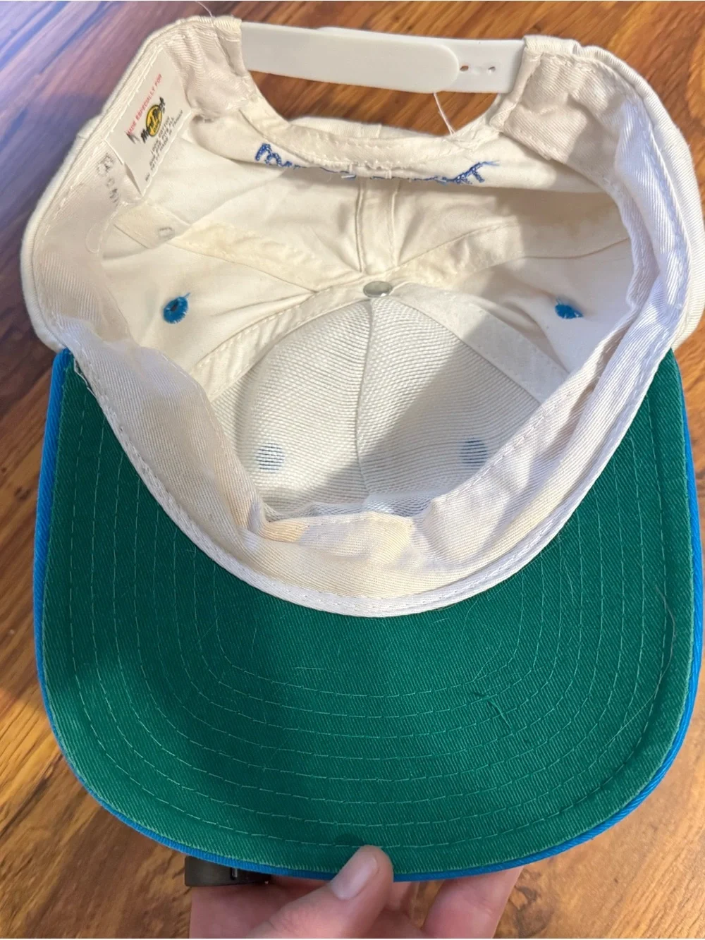 Vintage Hard Rock Cafe White and Blue Orlando Embroidered Baseball Cap
